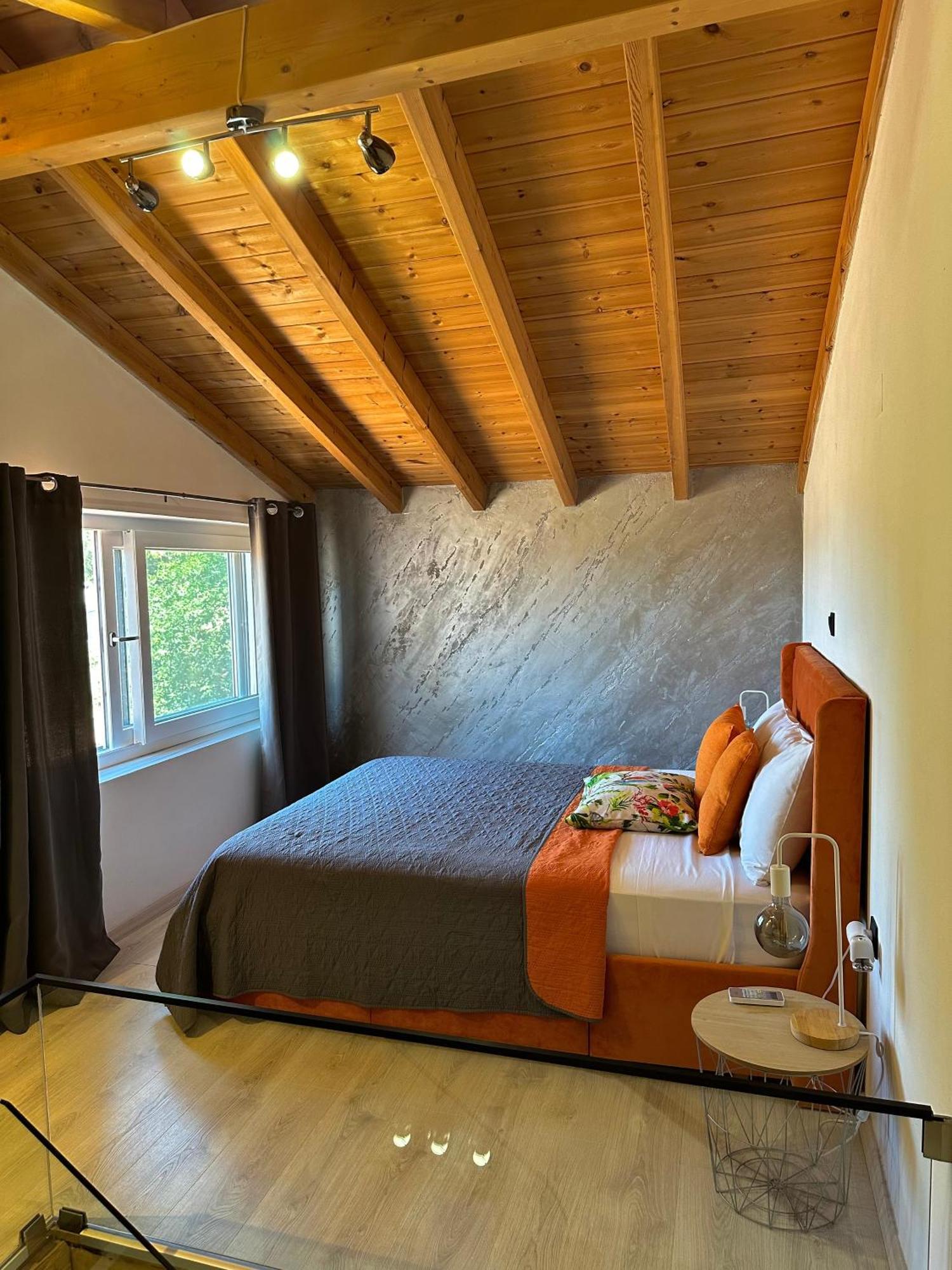 Angels Court Holiday home *